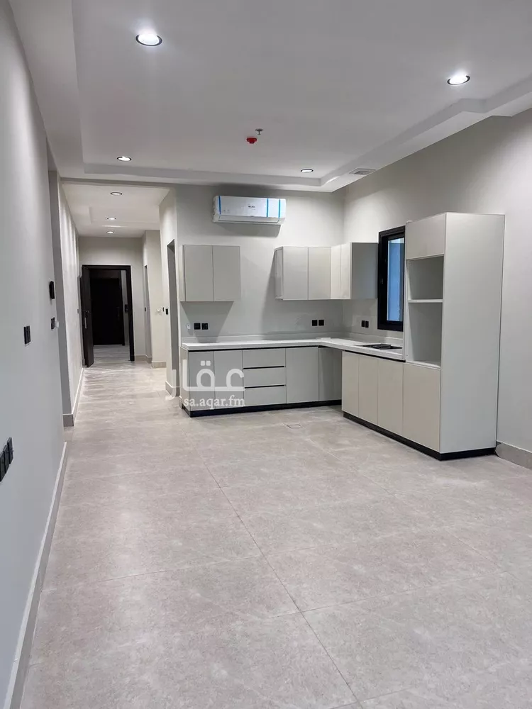 شقة للإيجار في شارع يزيد بن حصين, حي الدانة الشمالية, مدينة الظهران, المنطقة الشرقية صورة 2