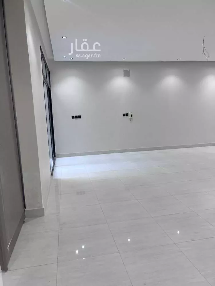 فيلا للبيع في شارع القرص, حي العقيق, مدينة الخبر, المنطقة الشرقية 12
