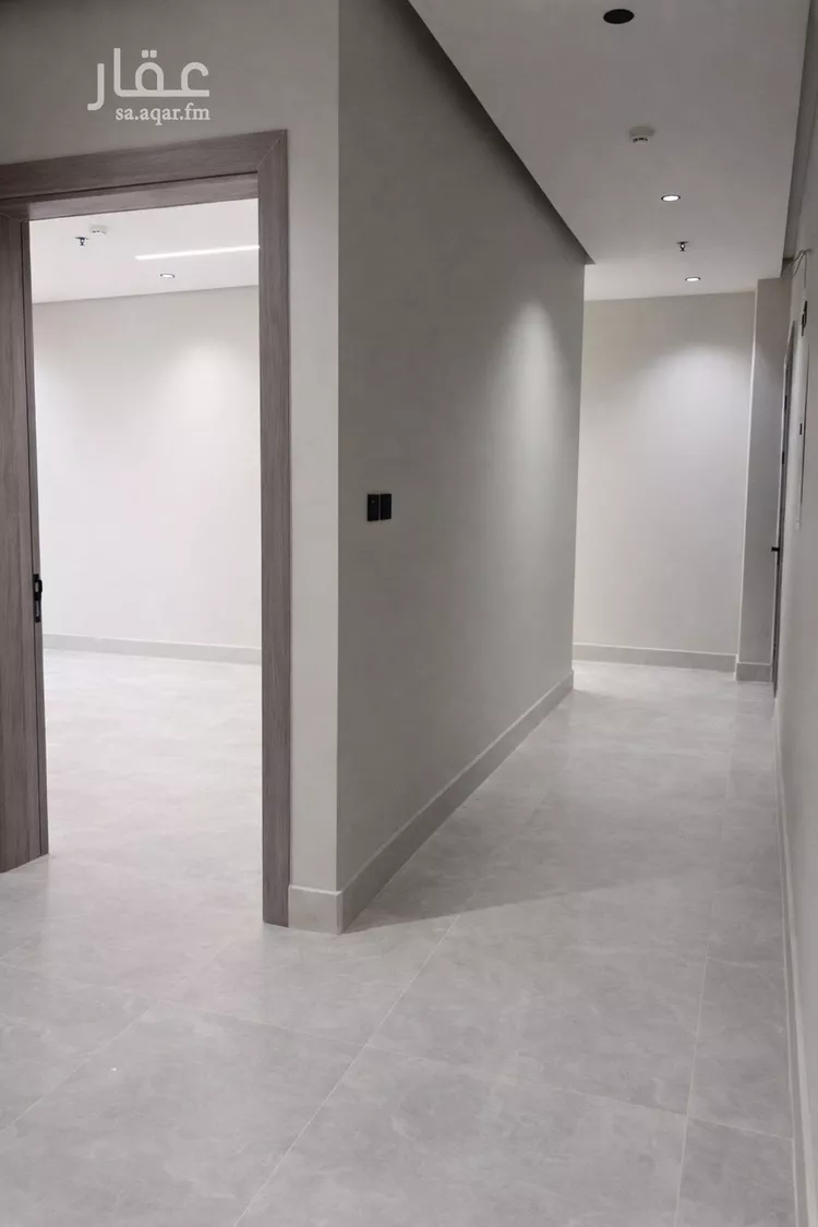 شقة للبيع في شارع القيصومة, حي الحمراء, مدينة الخبر, المنطقة الشرقية صورة 2