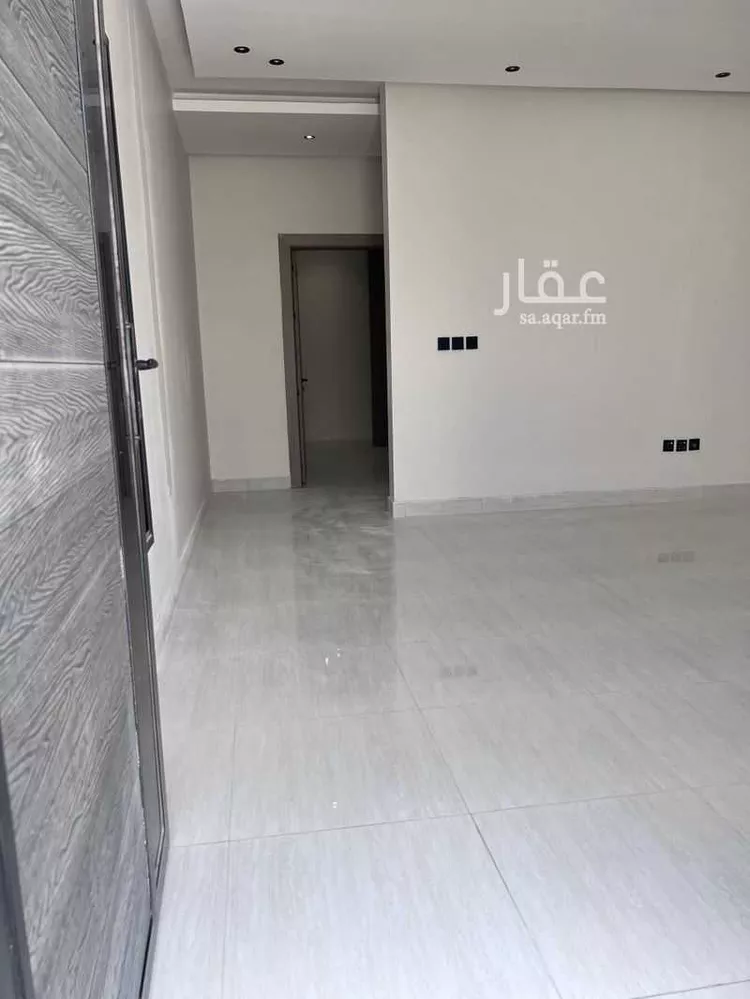فيلا للبيع في شارع القرص, حي العقيق, مدينة الخبر, المنطقة الشرقية 6