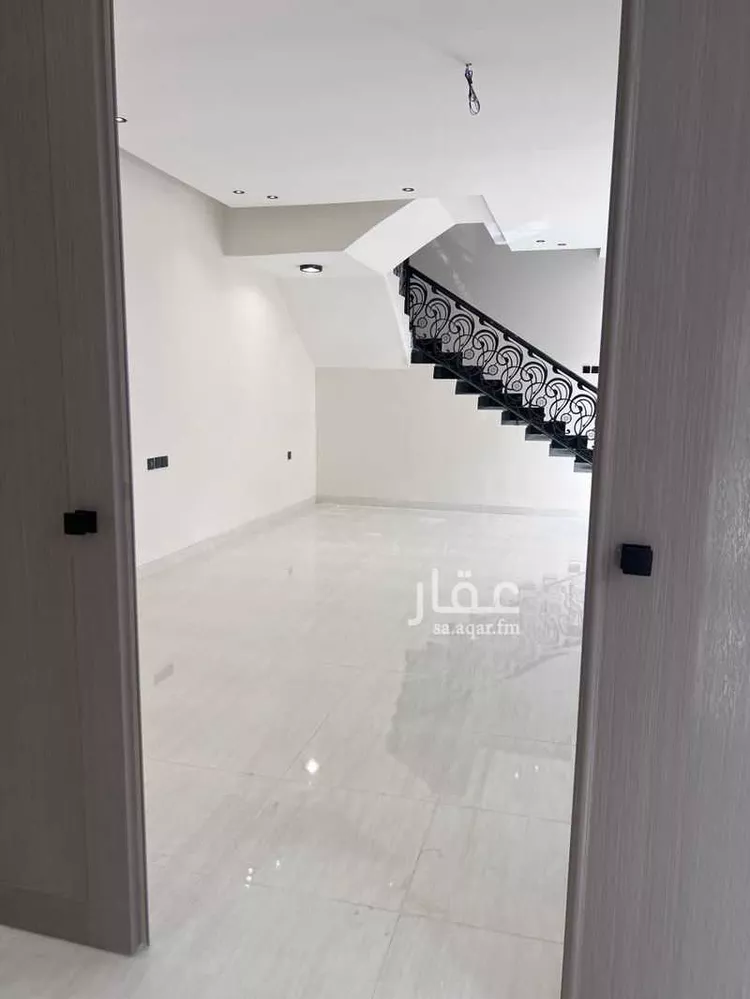 فيلا للبيع في شارع القرص, حي العقيق, مدينة الخبر, المنطقة الشرقية 10