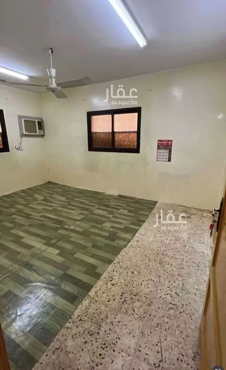 فيلا للإيجار في شارع الربيع بن انس, حي العزيزية, مدينة الرياض, منطقة الرياض صورة 3