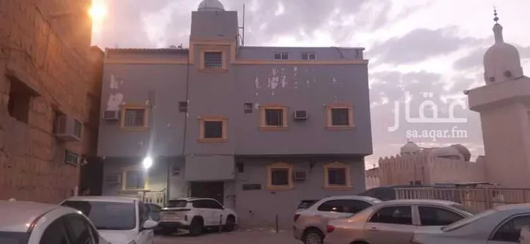 عمارة للبيع في شارع زهير بن قيس, حي الشميسي, مدينة الرياض, منطقة الرياض 1 صورة