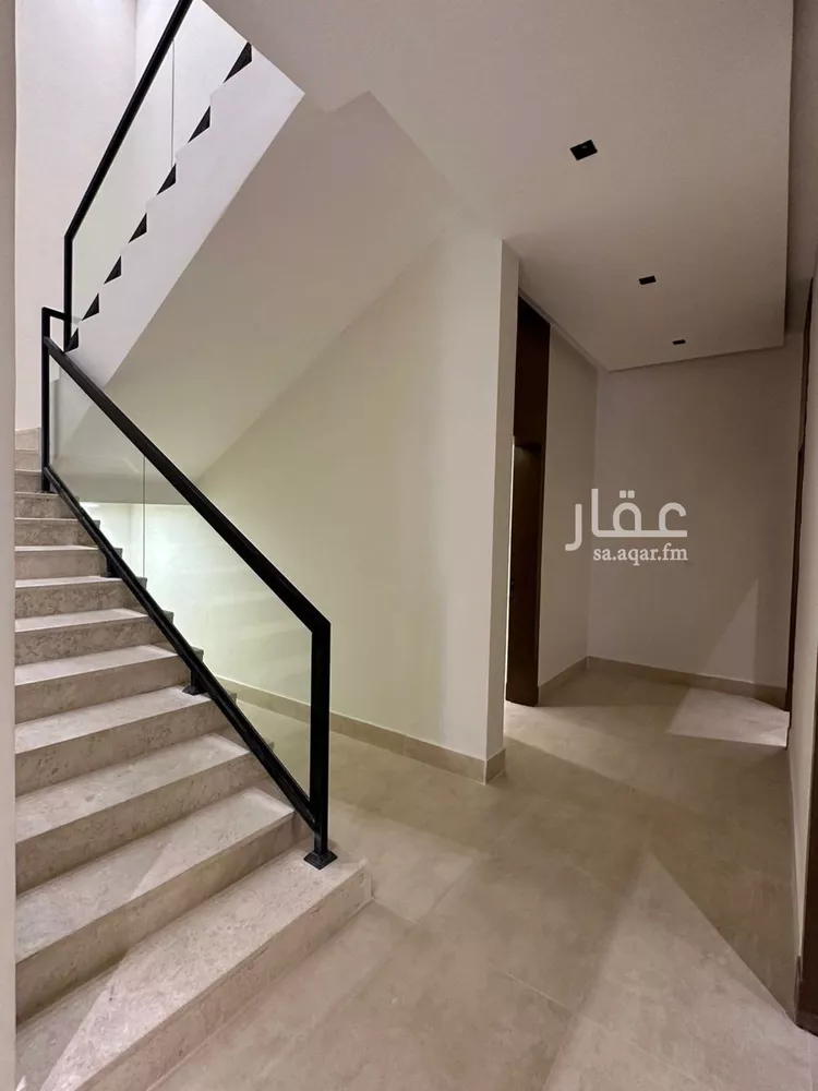 دور للبيع في شارع طريق عثمان, حي النرجس, مدينة الرياض, منطقة الرياض صورة 5