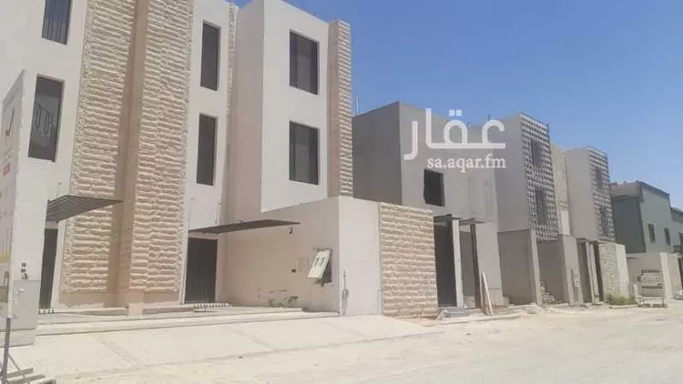 دور للبيع في شارع صفي الدين القرشي, حي العارض, مدينة الرياض, منطقة الرياض صورة 2