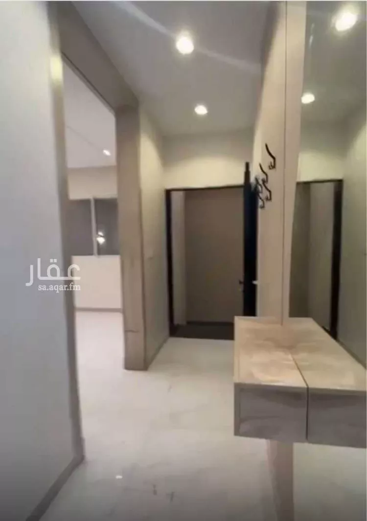 دور للبيع في شارع المحاله, حي الغدير, مدينة أبها, منطقة عسير 14