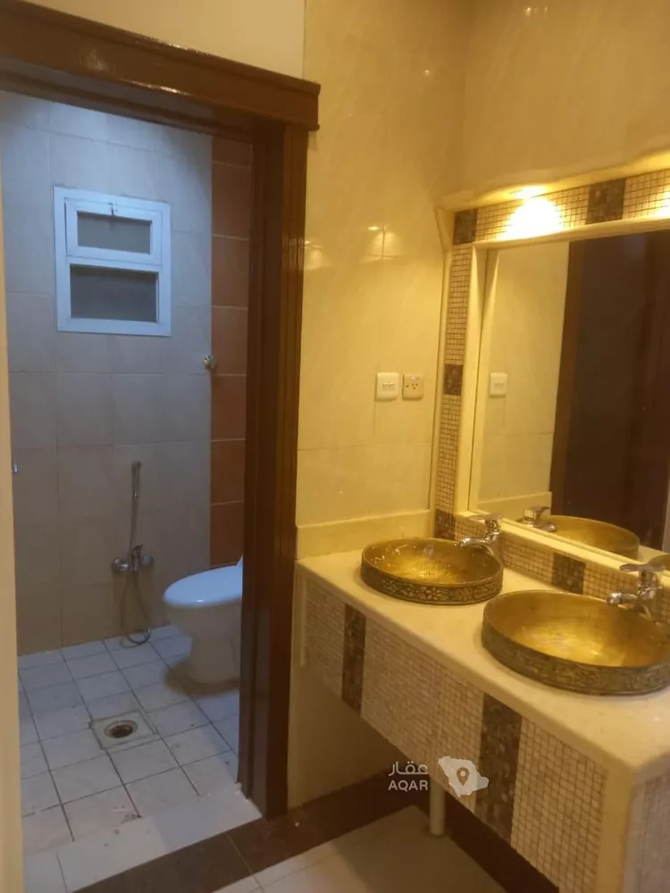 فيلا للبيع في شارع ميسان, حي قرطبة, مدينة الرياض, منطقة الرياض 4