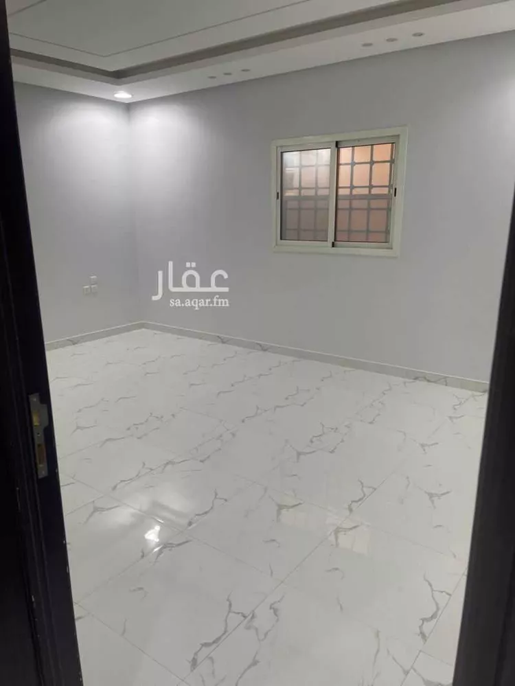 دور للإيجار في شارع منيع بن سالم, حي إشبيلية, مدينة الرياض, منطقة الرياض صورة 3