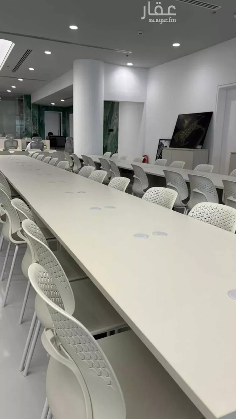 مكتب تجاري للإيجار في شارع صيدا, حي الدريهمية, مدينة الرياض, منطقة الرياض صورة 4