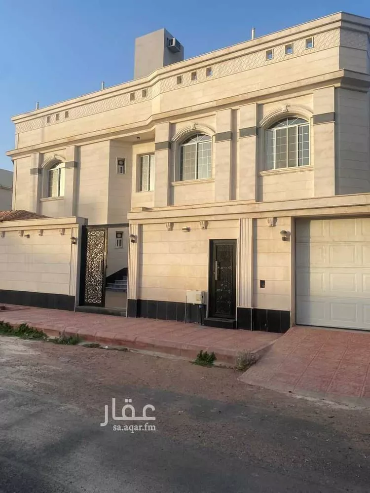 عمارة للبيع في شارع محمد الانصاري, حي الملك فهد, مدينة المدينة المنورة, منطقة المدينة المنورة 1 صورة