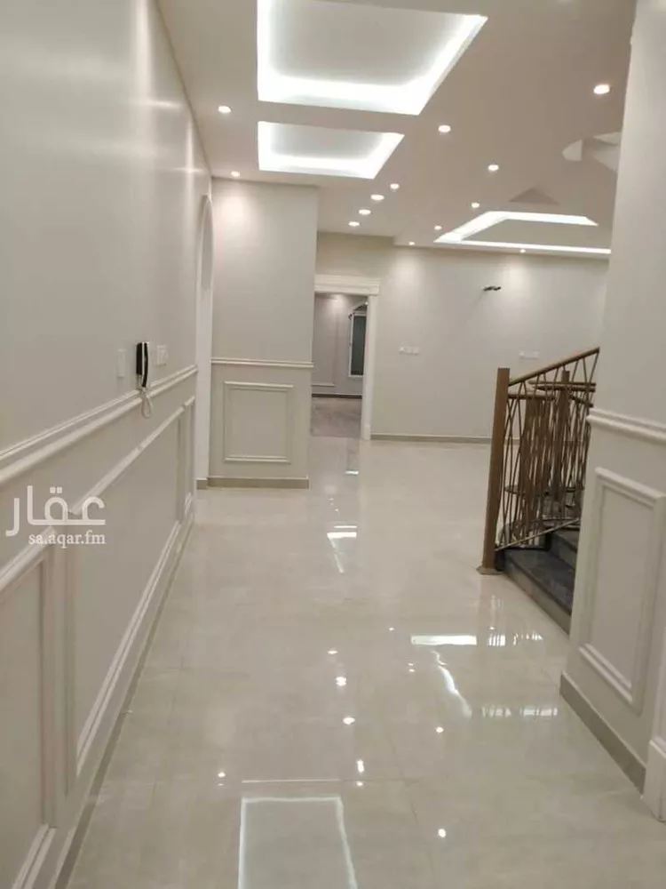 عمارة للبيع في شارع محمد الانصاري, حي الملك فهد, مدينة المدينة المنورة, منطقة المدينة المنورة صورة 3