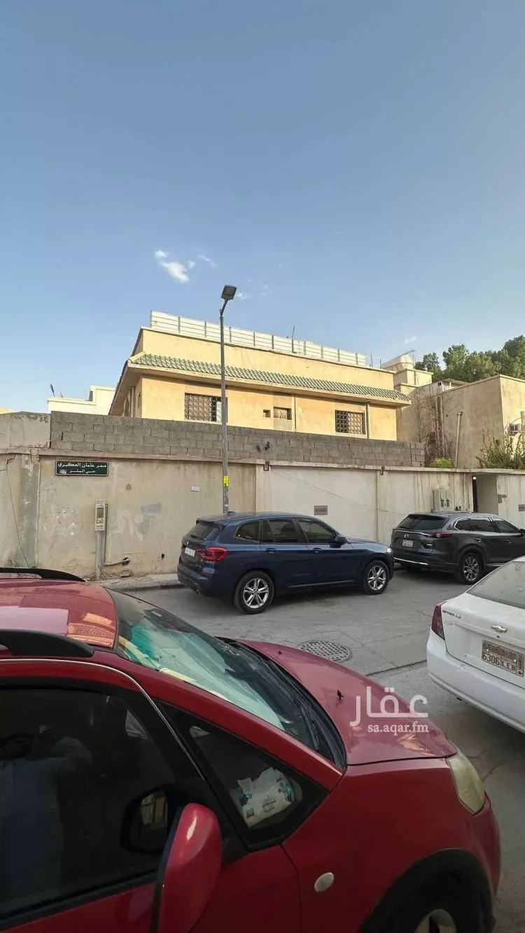 عمارة للبيع في شارع عثمان العكبري, حي الملز, مدينة الرياض, منطقة الرياض صورة 3