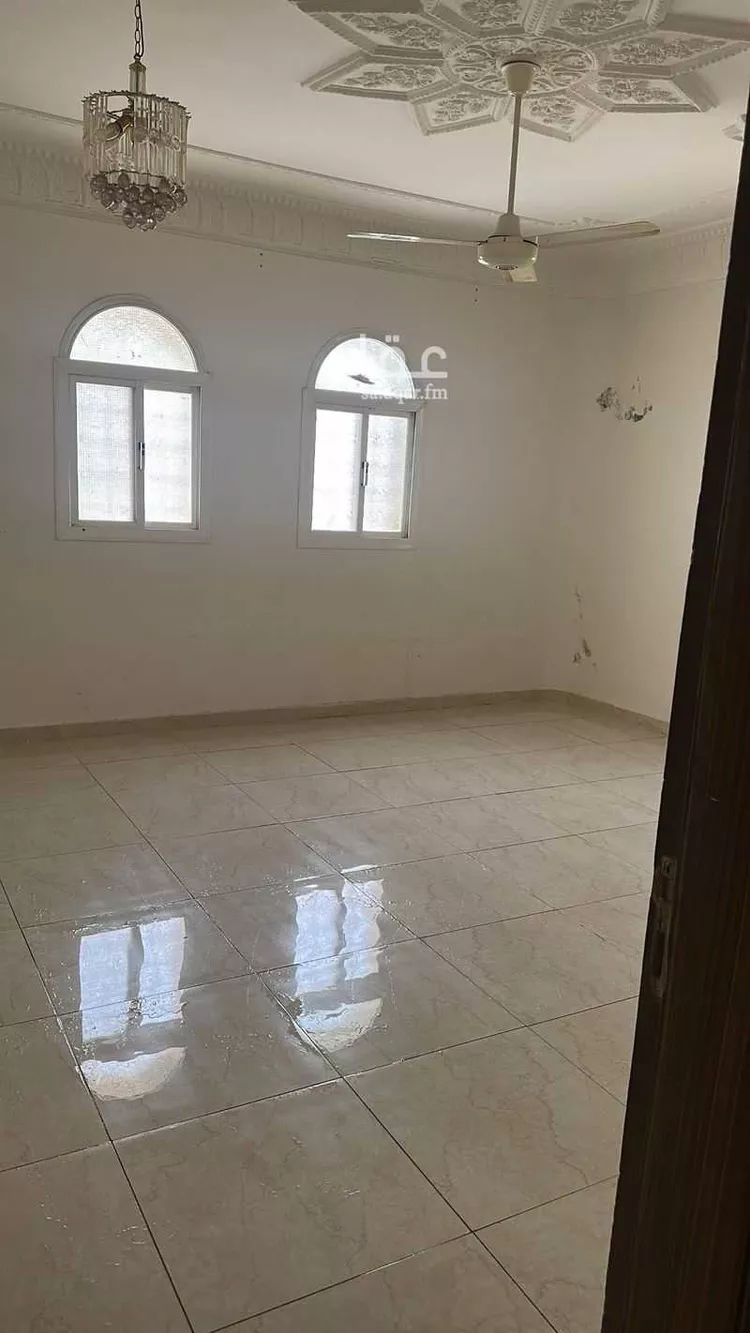 شقة للإيجار في طريق الملك فيصل ، حي الخالدية ، الطائف ، الطائف