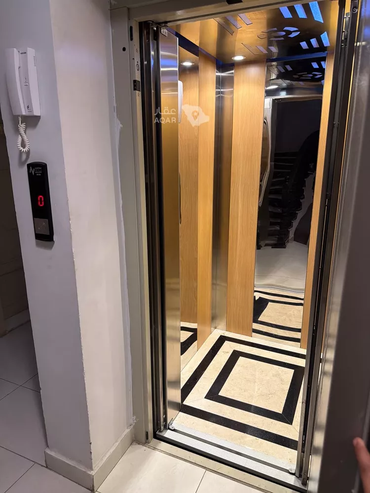 عمارة للبيع في شارع ابن الطرابلس, حي الصفاء, مدينة جدة, منطقة مكة المكرمة 12