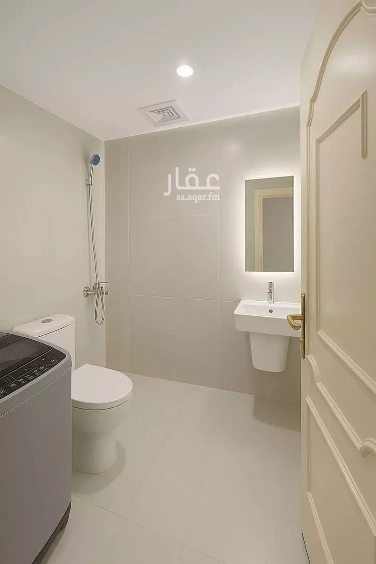 استديو مفروش للحجز في شارع إبن الطرابلسي ، حي الصفا ، جدة ، جدة