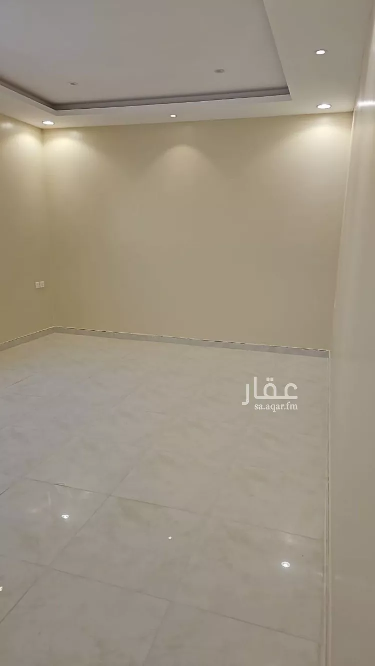 دور للبيع في شارع المدار, حي الحزم, مدينة الرياض, منطقة الرياض صورة 2