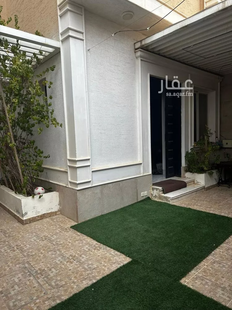 فيلا للبيع في شارع أحمد بن سعد, حي القيروان, مدينة الرياض, منطقة الرياض صورة 2