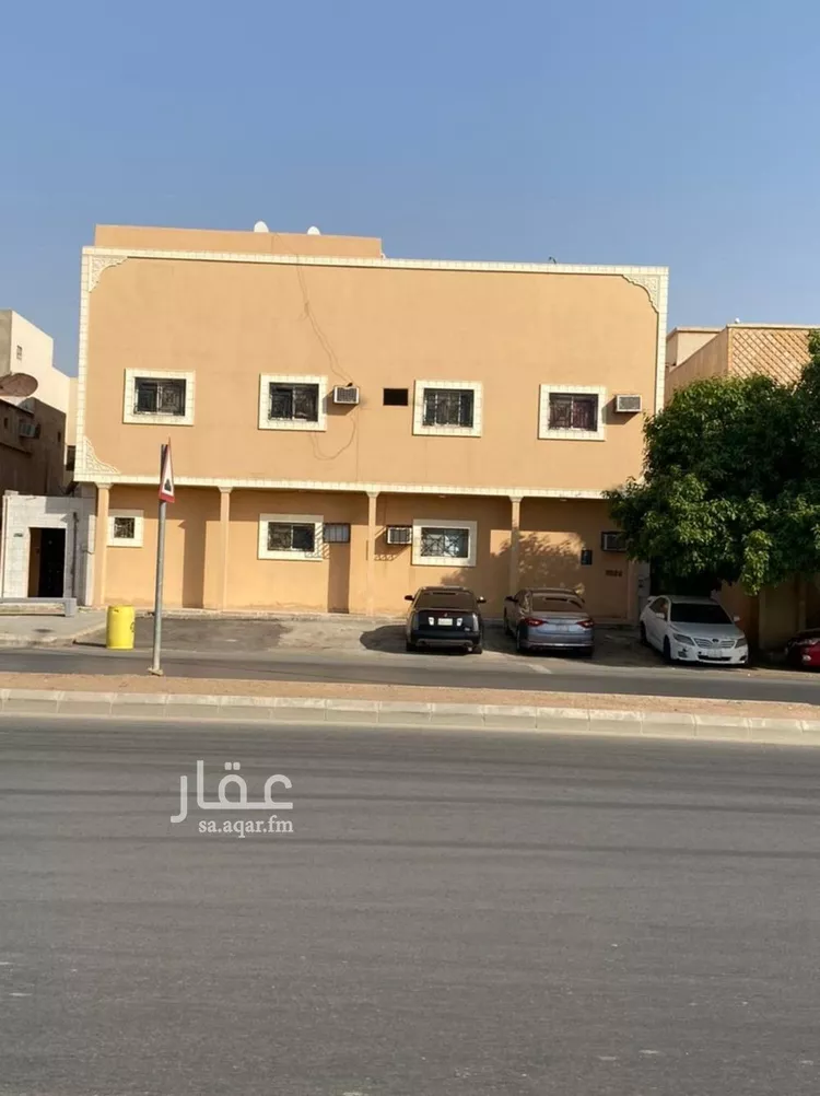 عمارة للبيع في شارع عبدالله بن الزبير, حي العريجاء الغربي, مدينة الرياض, منطقة الرياض