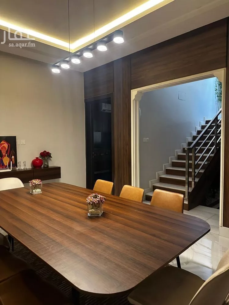 فيلا للبيع في شارع أحمد بن سعد, حي القيروان, مدينة الرياض, منطقة الرياض صورة 3