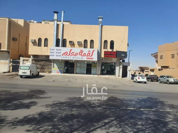 عمارة للبيع في شارع الامام ابي حنيفة, حي العريجاء الأوسط, مدينة الرياض, منطقة الرياض