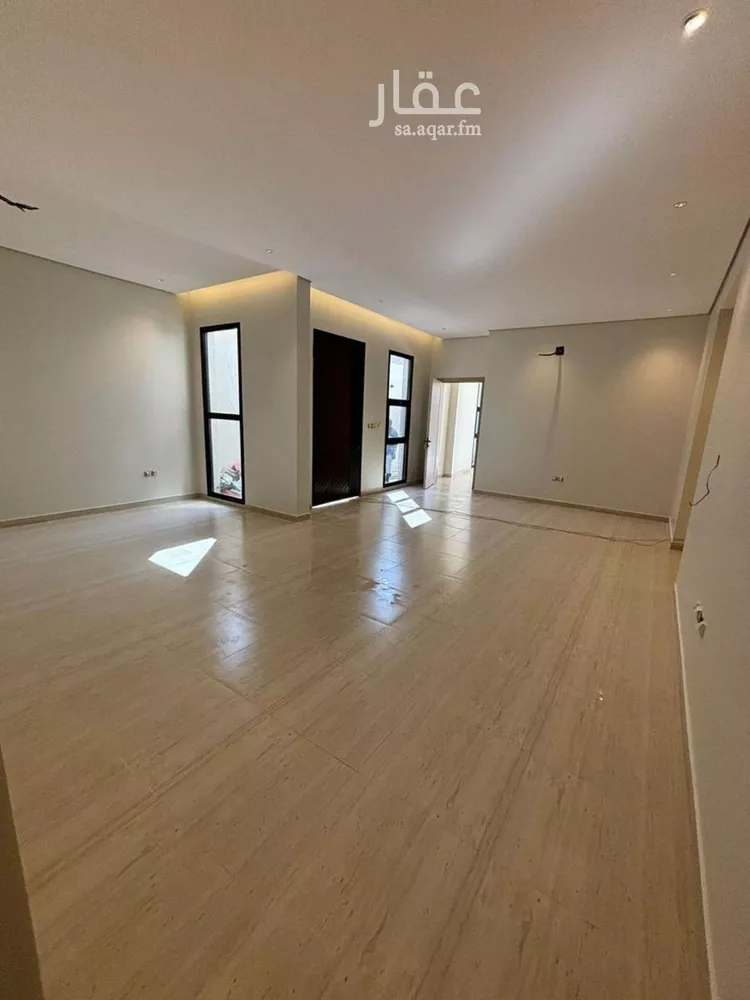 دور للبيع في شارع الحبيج, حي الملز, مدينة الرياض, منطقة الرياض صورة 2