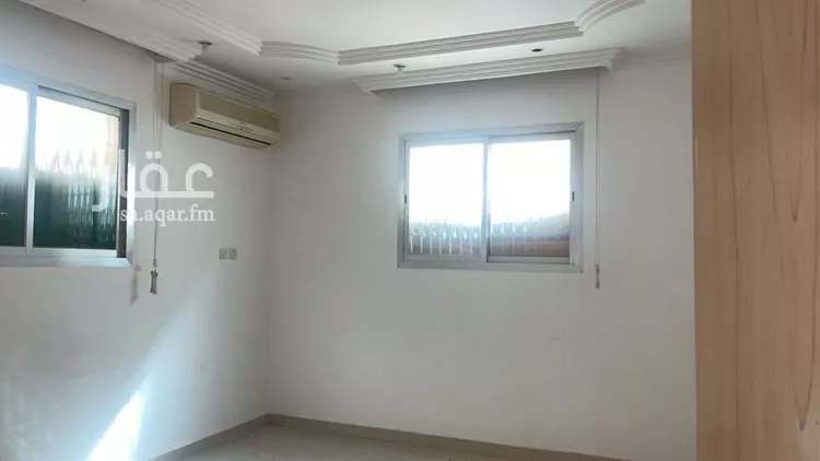 فيلا للبيع في شارع أحمد الغزي, حي ظهرة البديعة, مدينة الرياض, منطقة الرياض صورة 4