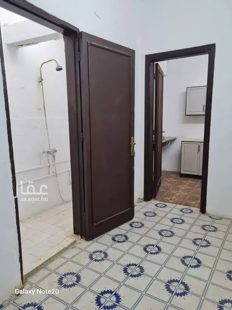 عمارة للبيع في شارع هدية بن خالد, حي أم سليم, مدينة الرياض, منطقة الرياض صورة 4