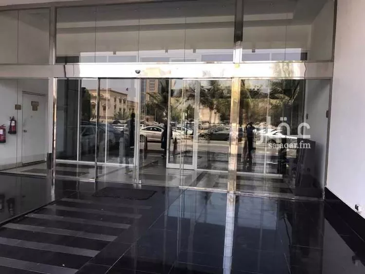 مكتب تجاري للإيجار في شارع ابراهيم الجفالي, حي الأندلس, مدينة جدة, منطقة مكة المكرمة صورة 2