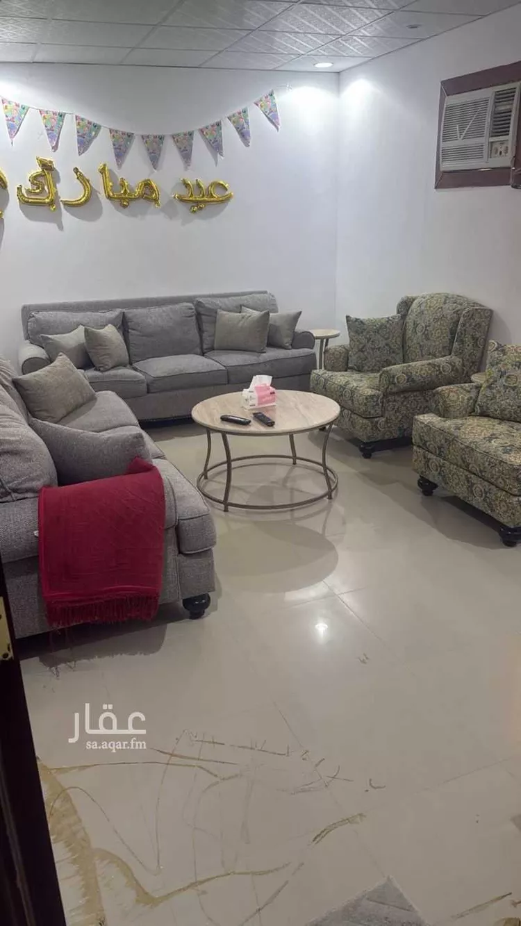 فيلا للإيجار في شارع الثمالة, حي الدار البيضاء, مدينة الرياض, منطقة الرياض 1 صورة