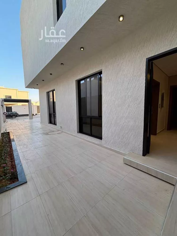 Villa for Sale in Unayzah King Fahd صورة 4