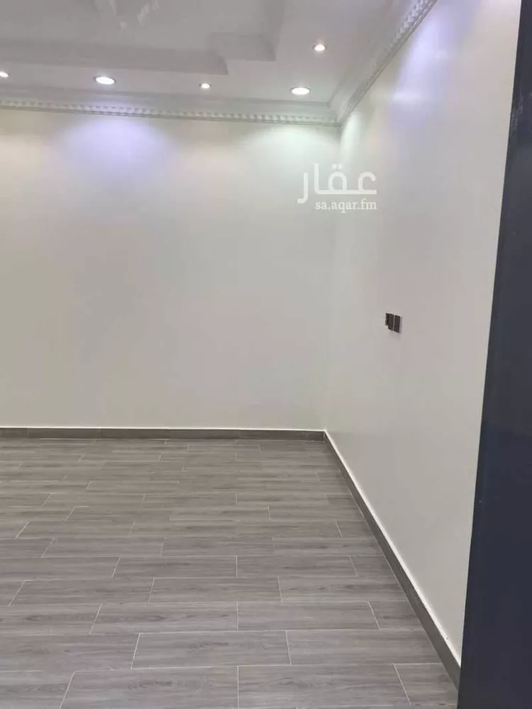 أرض للبيع في شارع علي ابن جميل, حي الشرف, مدينة خميس مشيط, منطقة عسير