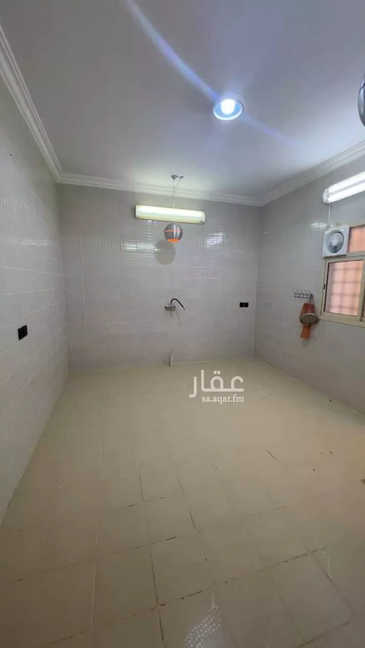 شقة للإيجار في شارع الحسين بن خالوية ، حي المهدية ، الرياض ، منطقة الرياض