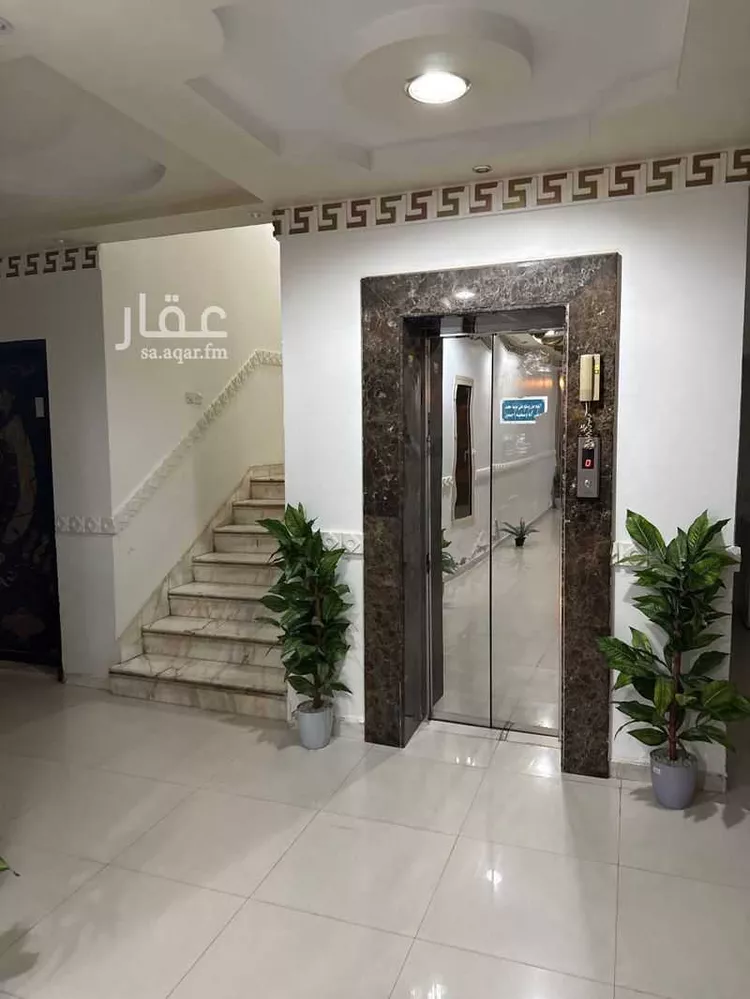 شقة للبيع في شارع عبدالله بن قيس, حي إشبيلية, مدينة الرياض, منطقة الرياض صورة 5