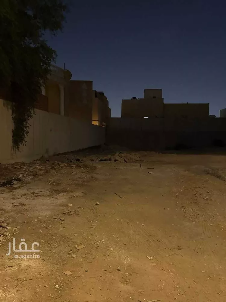 أرض للبيع في شارع الجميل ابن حاتم, حي الحمراء, مدينة الرياض, منطقة الرياض