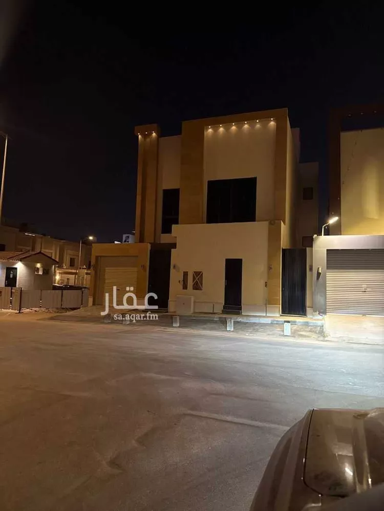 فيلا للبيع في شارع جبل المدار, حي القادسية, مدينة الرياض, منطقة الرياض