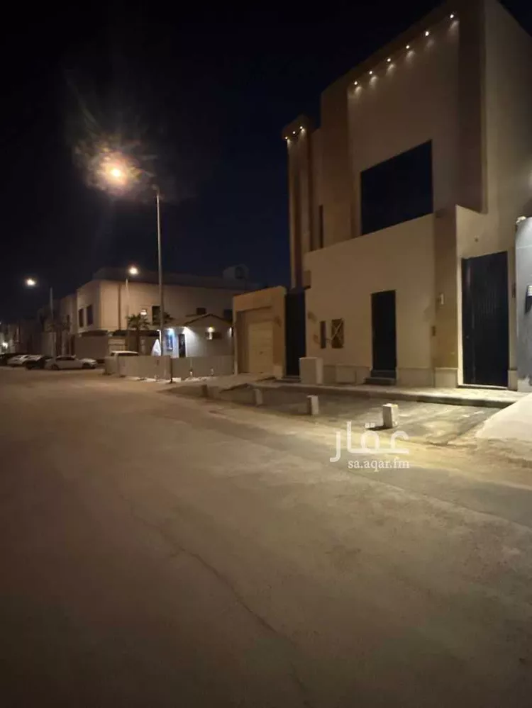 فيلا للبيع في شارع جبل المدار, حي القادسية, مدينة الرياض, منطقة الرياض صورة 3