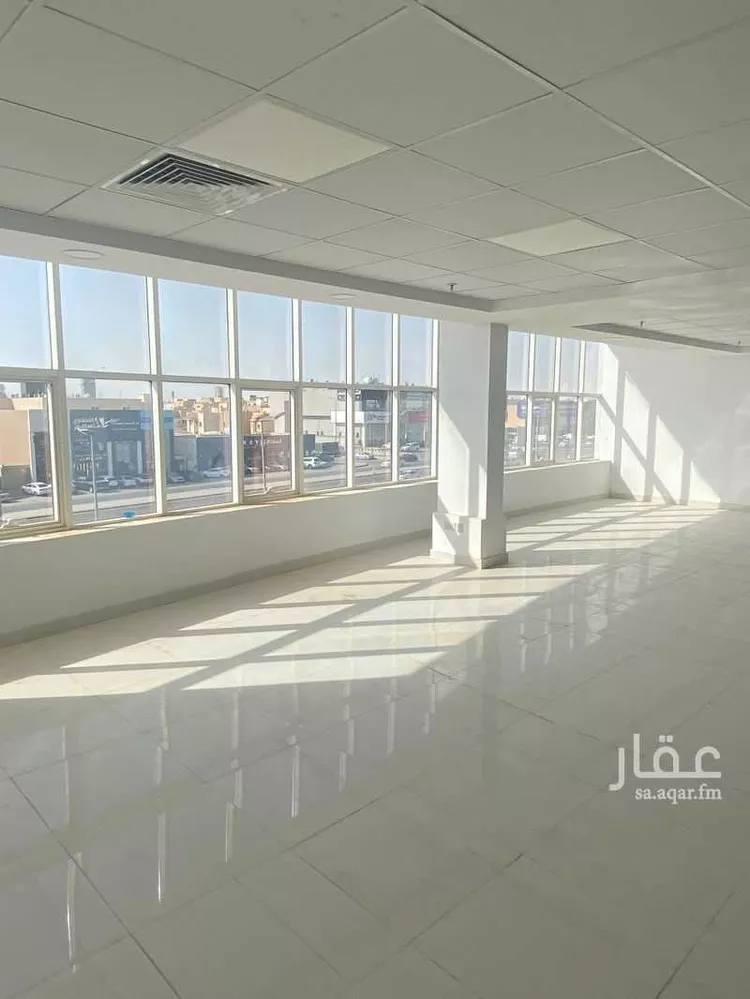 مكتب تجاري للإيجار في شارع انس بن مالك, حي الصحافة, مدينة الرياض, منطقة الرياض صورة 4
