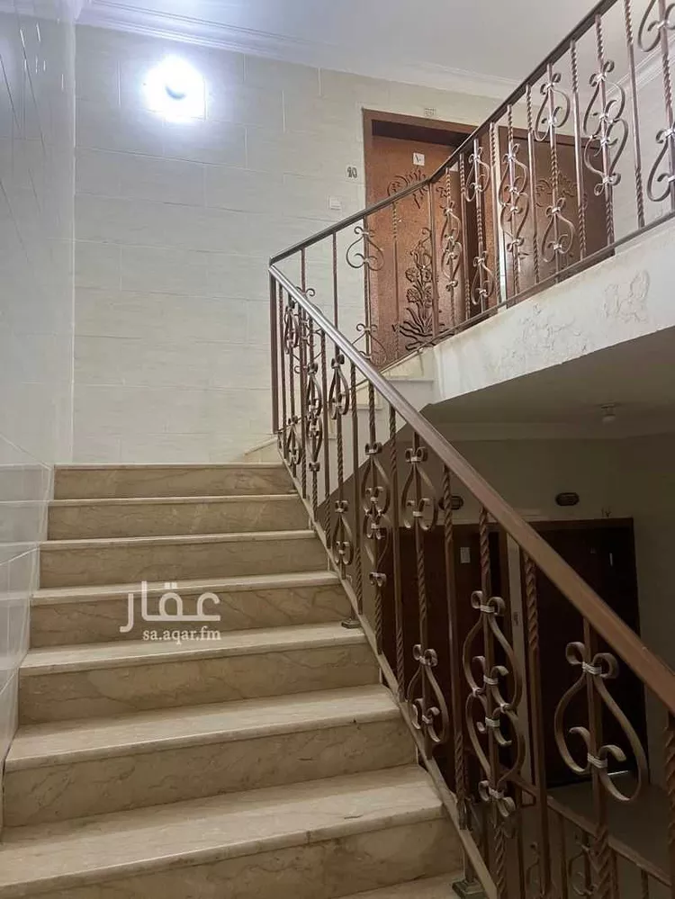عمارة للبيع في شارع الشيخ عمر بن عبداللطيف بن عبدالرحمن, حي ظهرة البديعة, مدينة الرياض, منطقة الرياض صورة 4