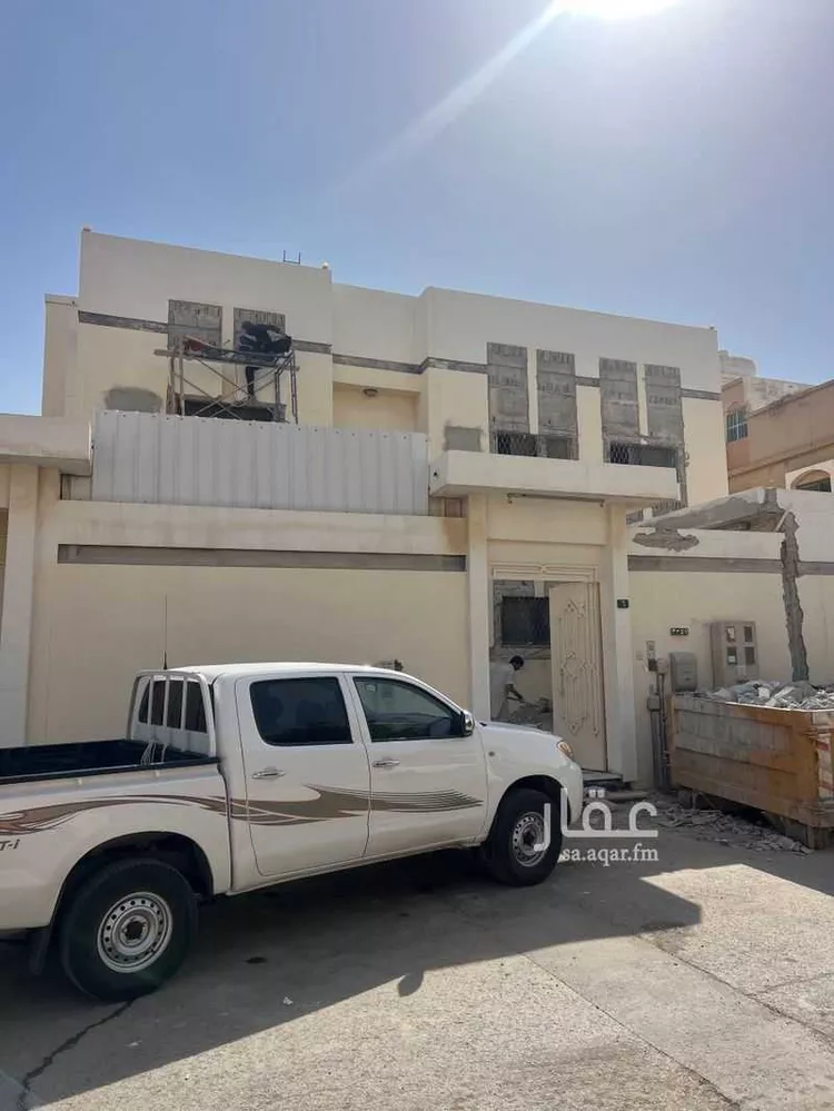 فيلا للبيع في شارع أبي سعيد الأصطرخي, حي ظهرة البديعة, مدينة الرياض, منطقة الرياض