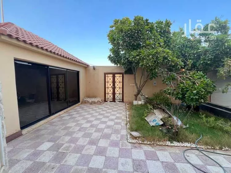 فيلا للبيع في شارع العذيب, حي إشبيلية, مدينة الرياض, منطقة الرياض 7
