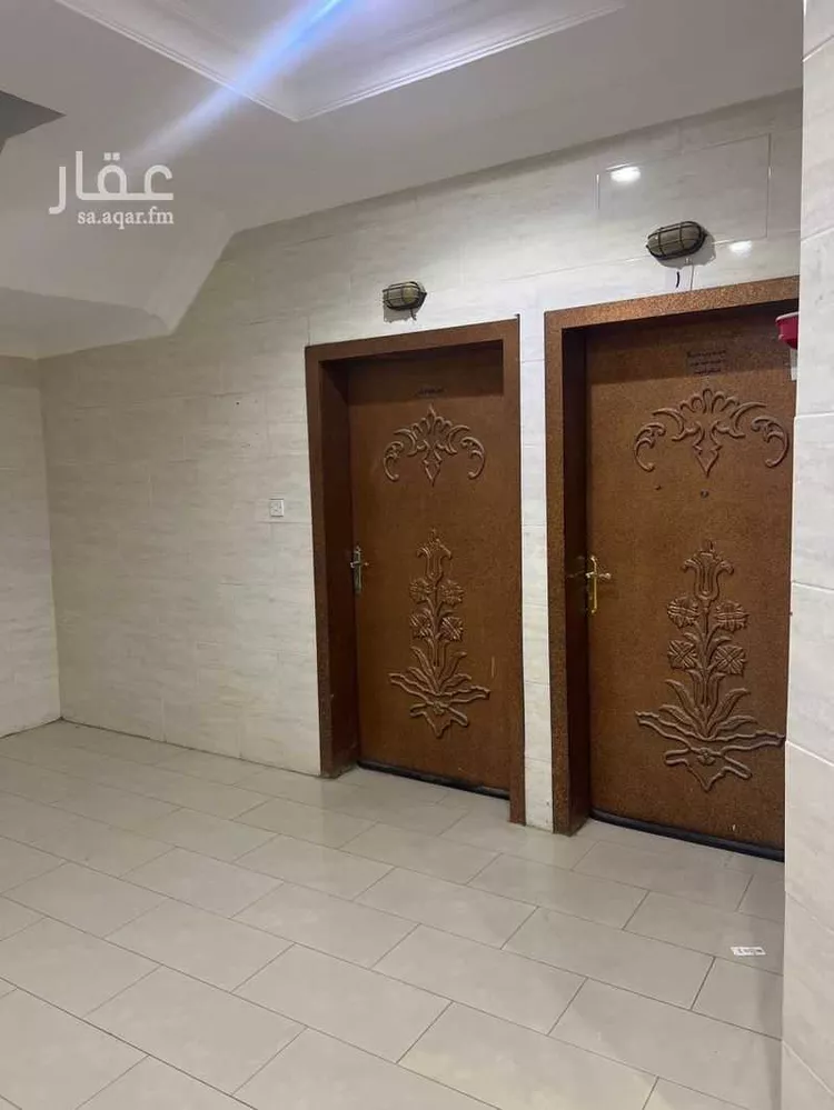 عمارة للبيع في شارع الشيخ عمر بن عبداللطيف بن عبدالرحمن, حي ظهرة البديعة, مدينة الرياض, منطقة الرياض صورة 4