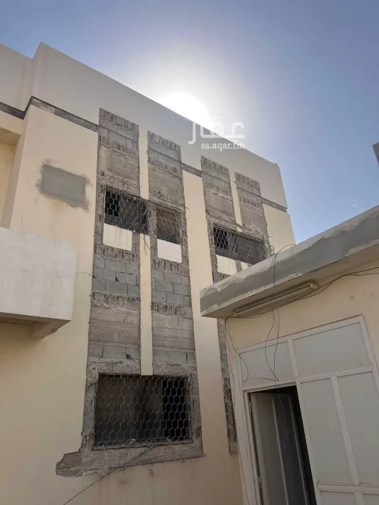 فيلا للبيع في شارع أبي سعيد الأصطرخي, حي ظهرة البديعة, مدينة الرياض, منطقة الرياض صورة 5