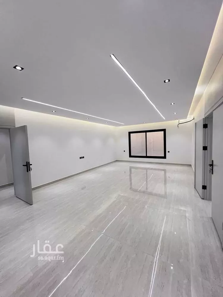 فيلا للبيع في شارع أبي سعيد الأصطرخي, حي ظهرة البديعة, مدينة الرياض, منطقة الرياض صورة 4