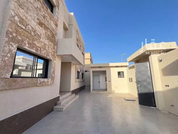 فيلا للبيع في شارع أبي سعيد الأصطرخي, حي ظهرة البديعة, مدينة الرياض, منطقة الرياض صورة 3