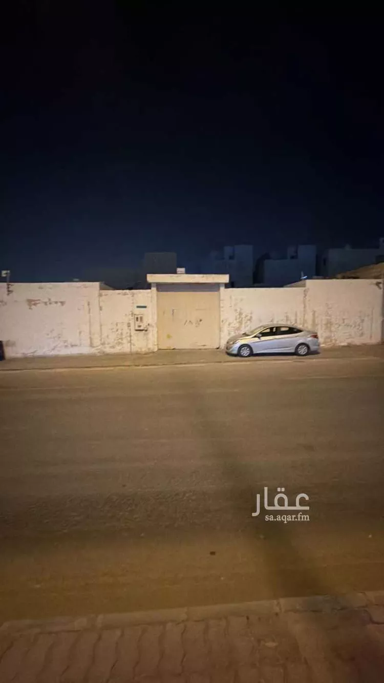 أرض للبيع في شارع الامير عبدالله ابن عبدالرحمن, حي ظهرة العودة شرق, مدينة الدرعية, منطقة الرياض صورة 2