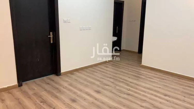 شقة للإيجار في شارع سبيع بن قيس الخزرجي ، حي حجله ، إيتارة ، خميس مشيط