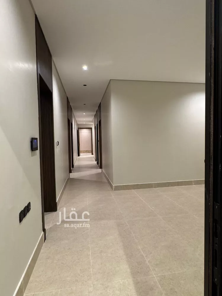 شقة للبيع في شارع القرية العليا, حي الحمراء, مدينة الخبر, المنطقة الشرقية