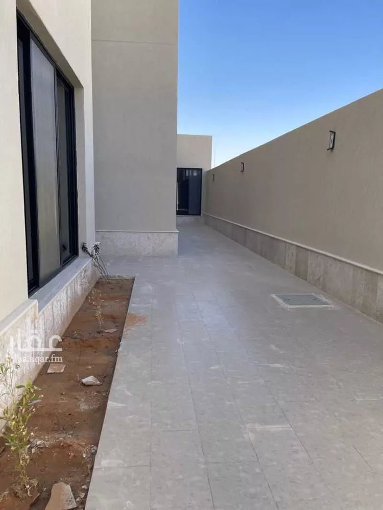 فيلا للبيع في شارع أبي عبدالله محمد بن أيوب, حي المهدية, مدينة الرياض, منطقة الرياض 14