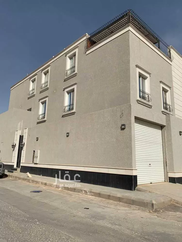 Villa for Sale in Riyadh Al Arid 7
