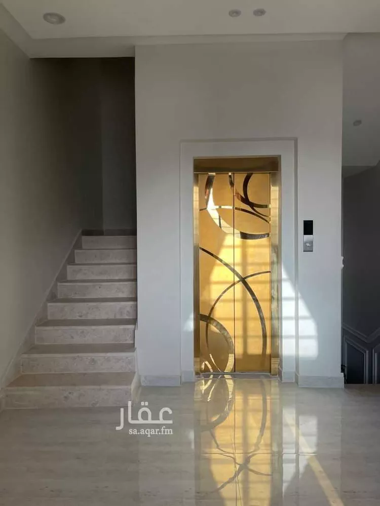 فيلا للبيع في شارع إسماعيل الصائغ, حي المهدية, مدينة الرياض, منطقة الرياض صورة 3